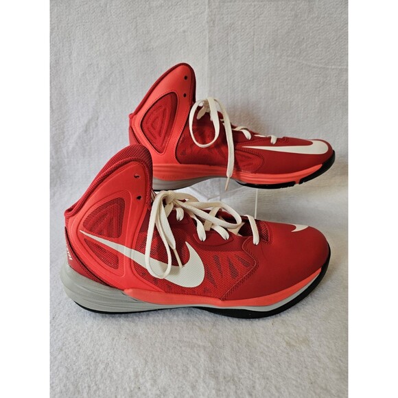 Nike Hyperdunk 2012 Red White Men\'s Size 11.5 Basketball Shoes